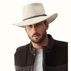 R.M. Williams Akubra cattleman hat Sand New