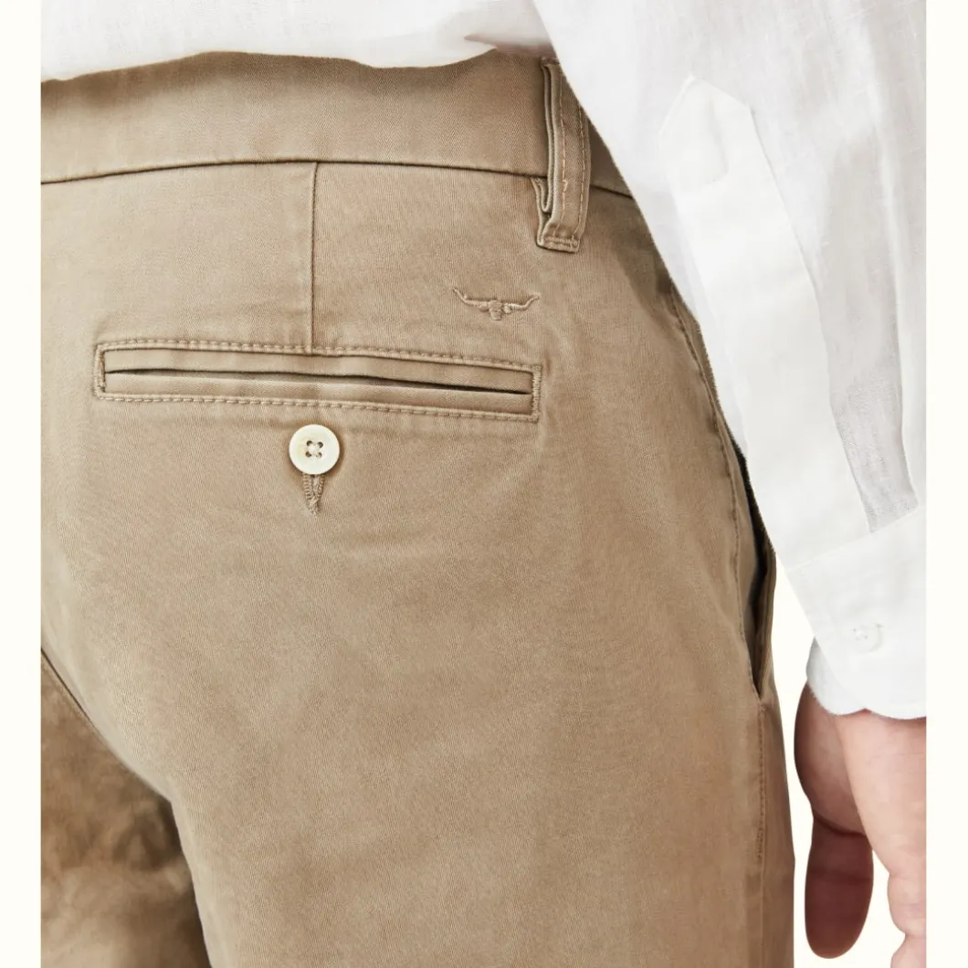 R.M. Williams Lincoln Chinos Buckskin Sale