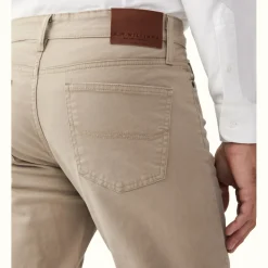 R.M. Williams Loxton Jeans Buckskin Best
