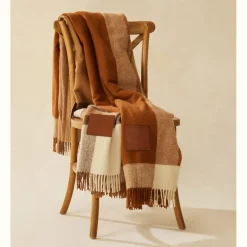 R.M. Williams Saddle Cloth Blanket Bone/Rubber Discount