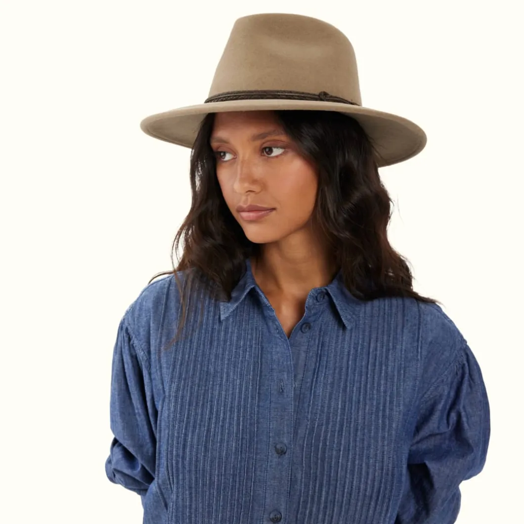 R.M. Williams Traveller Akubra Taupe Discount